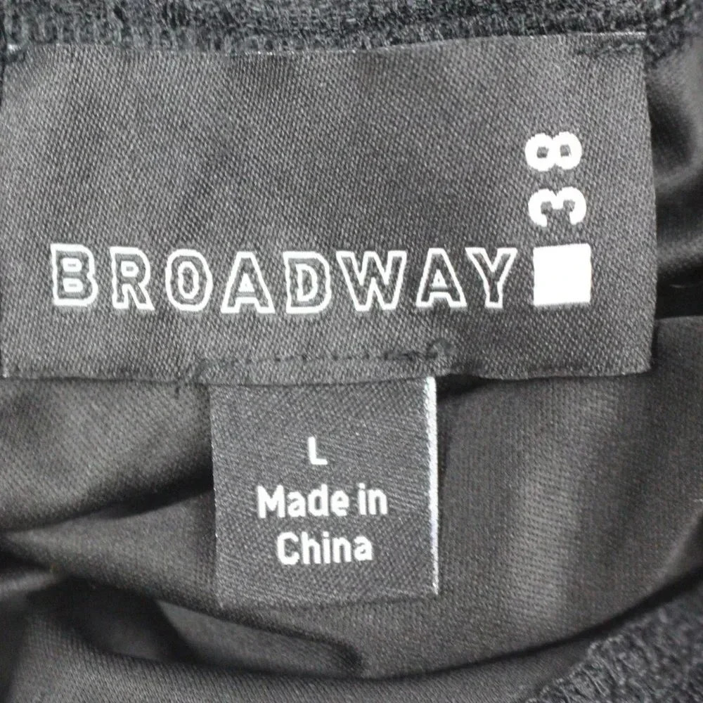 BROADWAY - Picture 10 of 11